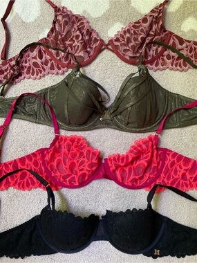 Savage x Fenty 36D Four Pack Bundle red green black shimmer lace Bras